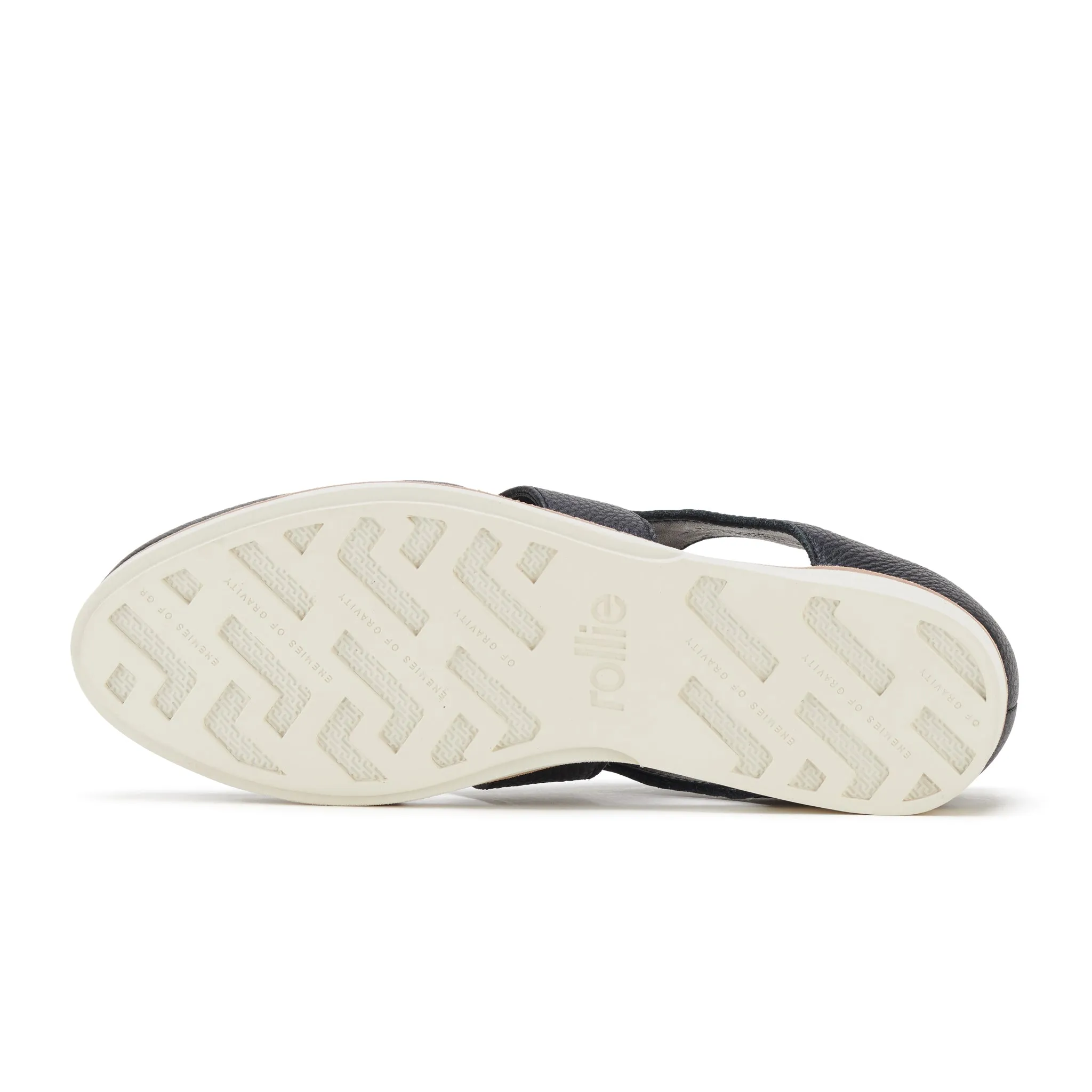 Derby Cutout Black