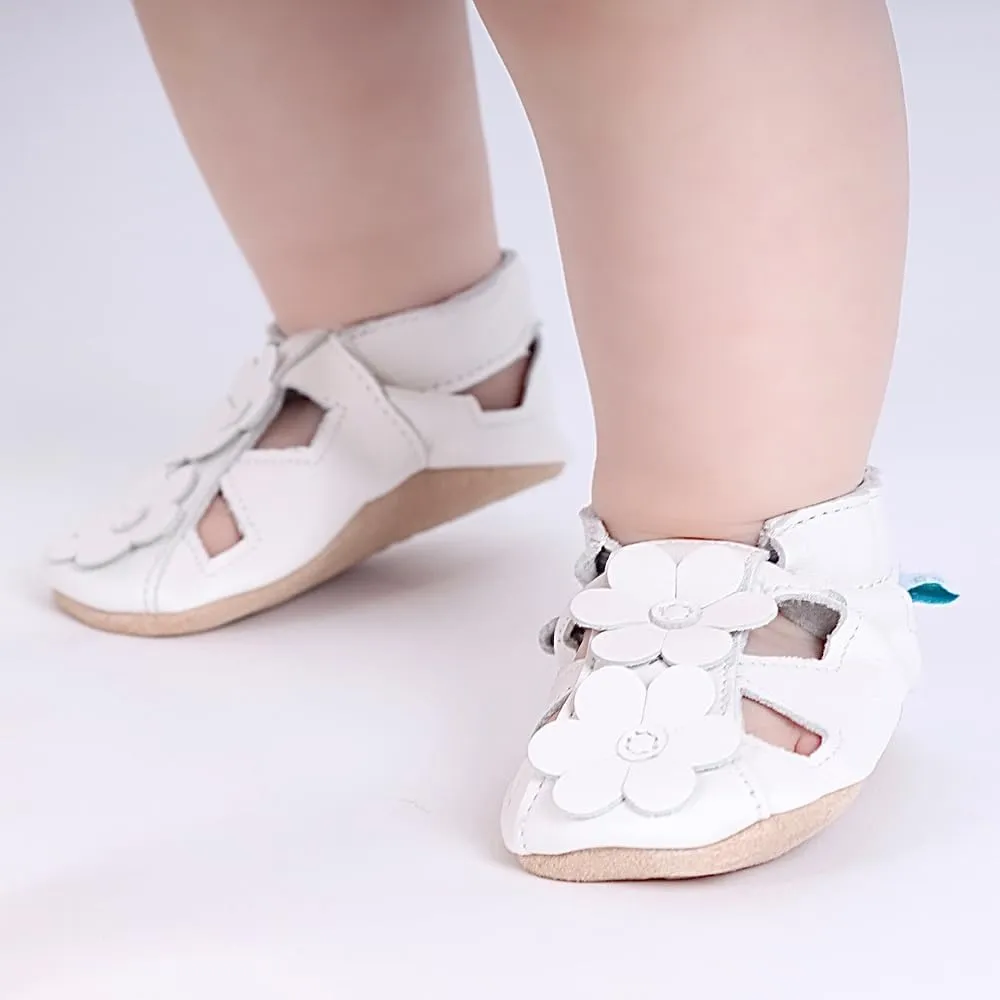 Dotty Fish Infant and Toddler Soft Leather Sandals ?C Barefoot-Friendly, Non-Slip Suede Sole, Podiatrist Recommended, Breathable Baby-Safe Leather, British Brand ?C Fits 0?C4 Years