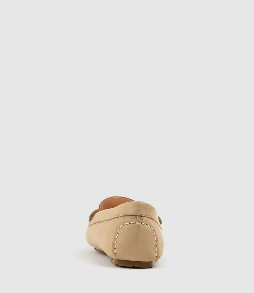 GRACEY Driving Moccasin in Natural Calf