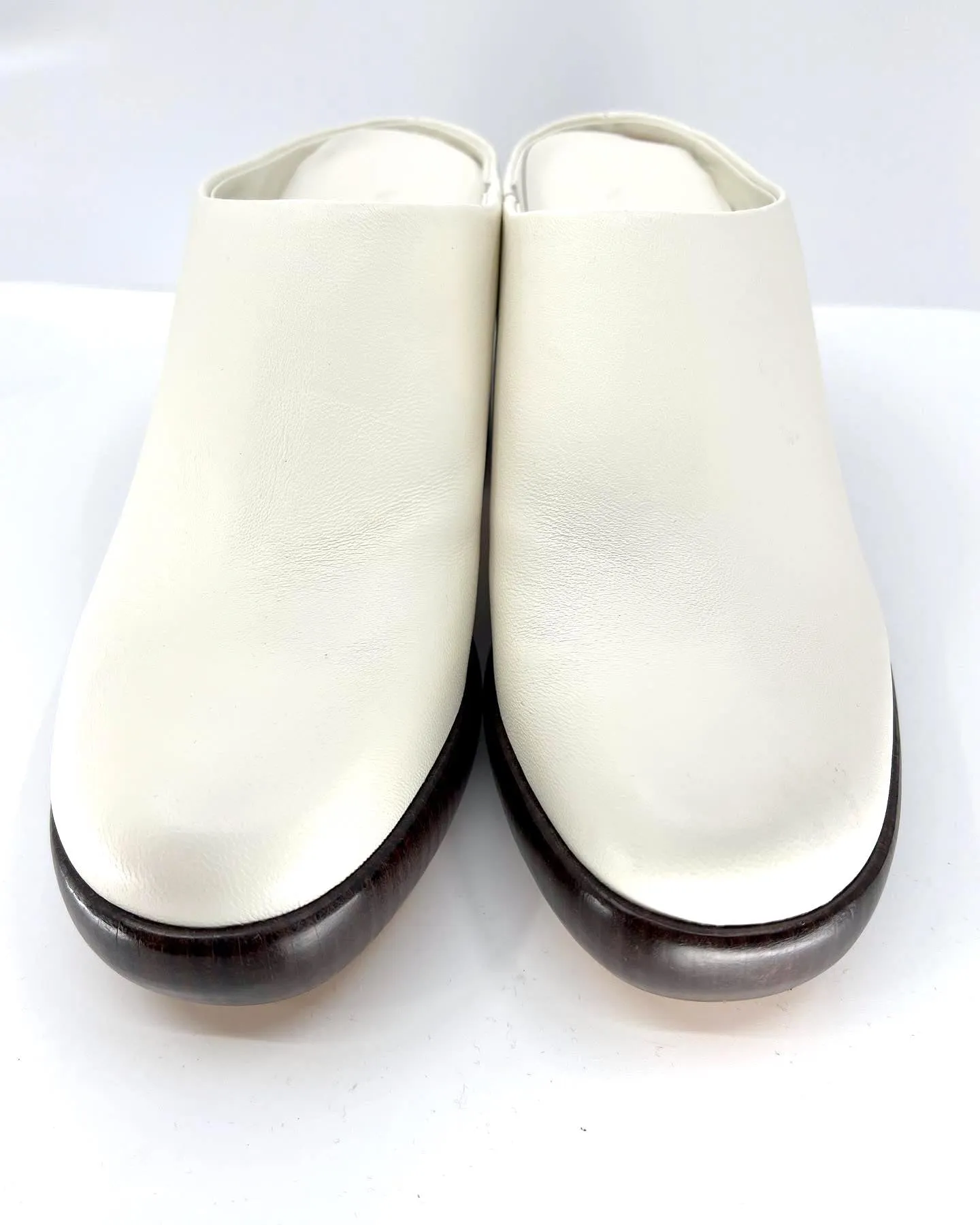 VINCE NAVINA LEATHER MULES